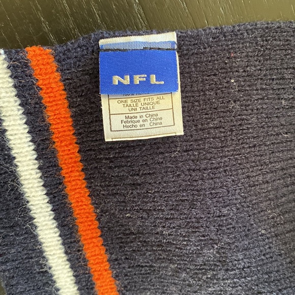 Chicago Bears Scarf - Picture 4 of 4